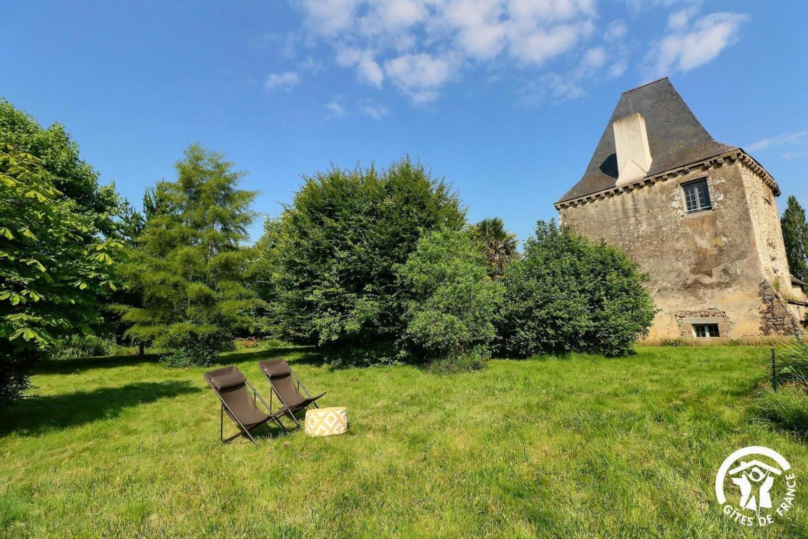 Manoir De Sevin Bed & Breakfast Plerguer Exterior photo